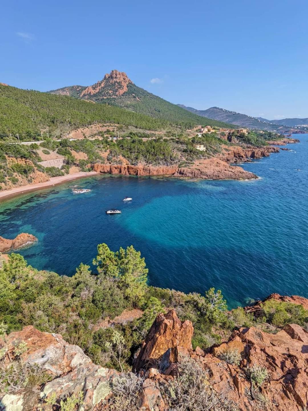 Saint-Raphael- Vue Mer Et Massif De L'Esterel Экстерьер фото